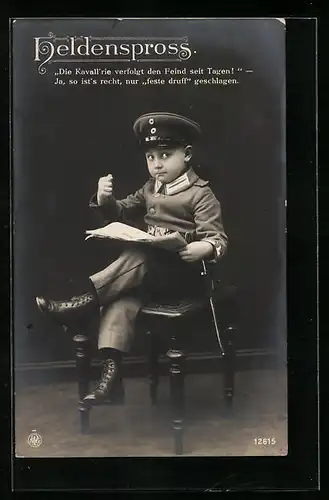 AK Kleiner Heldenspross liest Zeitung