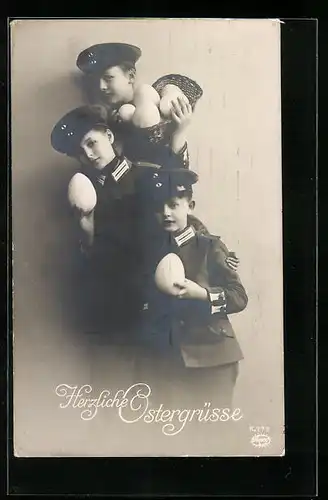 AK Kleine Soldaten mit Ostereiern
