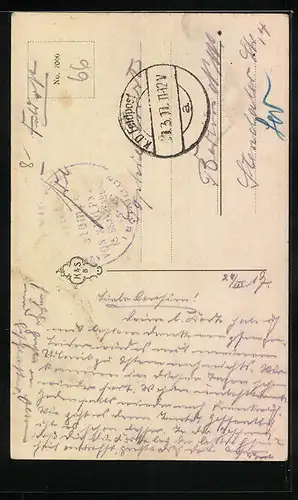 AK Kleiner Junge in Uniform mit Gewehr, Waffenstillstand, Kinder Kriegspropaganda