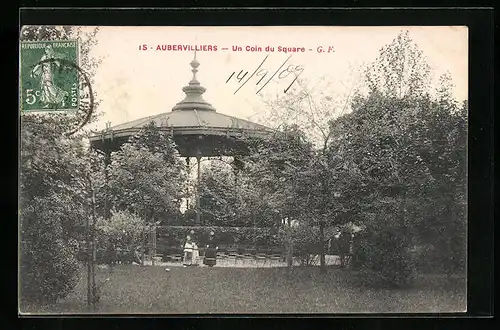 AK Aubervilliers, Un Coin du Square