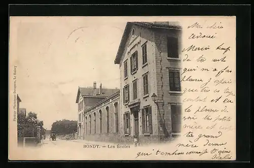 AK Bondy, Les Écoles