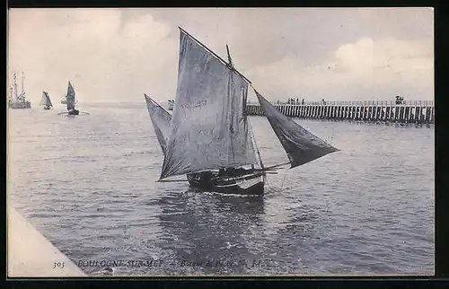 AK Boulogne-sur-Mer, Barque de Péche