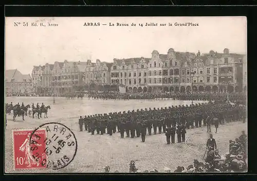AK Arras, La Revue du 14 Juillet sur la Grand`Place