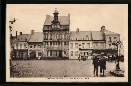 AK Frévent, Place et Mairie