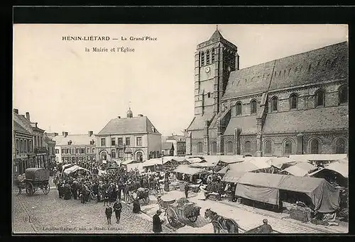 AK Hénin-Liétard, La Grand Place