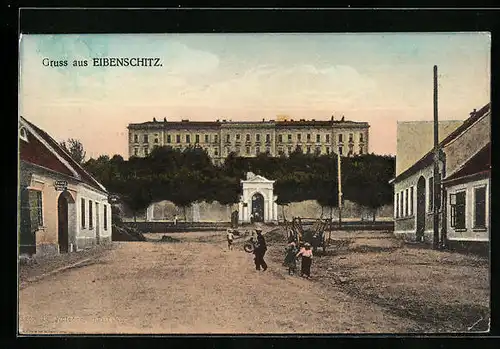 AK Eibenschitz, Strassenpartie mit Portal