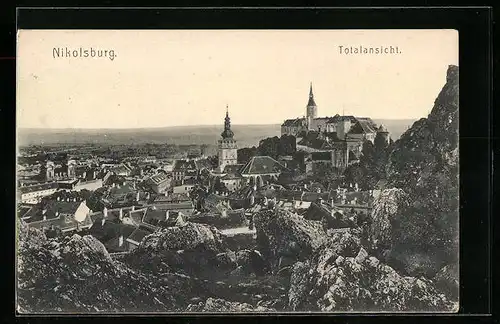 AK Nikolsburg, Totalansicht mit Rathausturm