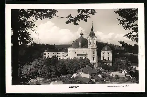 AK Krtiny, Blick zur Kirche