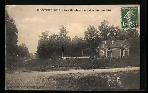 AK Montfermeil-Les Coudreaux, Avenue Pasteur