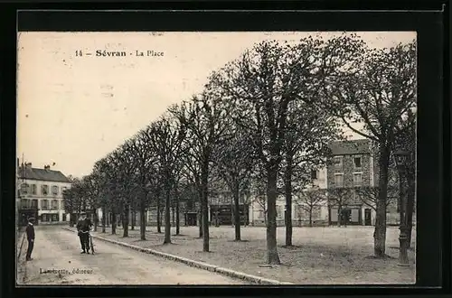 AK Sevran, La Place