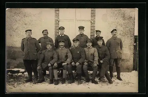 Foto-AK Kriegsgefangene im Winter
