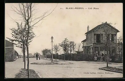 AK Blanc-Mesnil, Cafe Maux