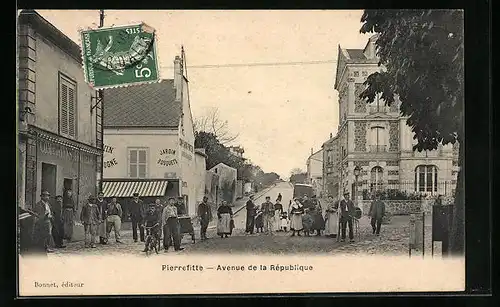 AK Pierrefitte, Avenue de la République