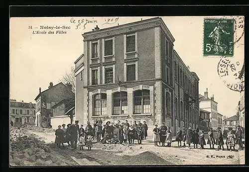 AK Noisy-le-Sec, L`Ecole des Filles