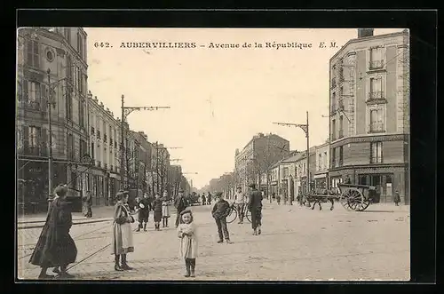 AK Aubervilliers, Avenue de la République