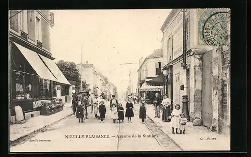 AK Neuilly-Plaisance, Avenue de la Station