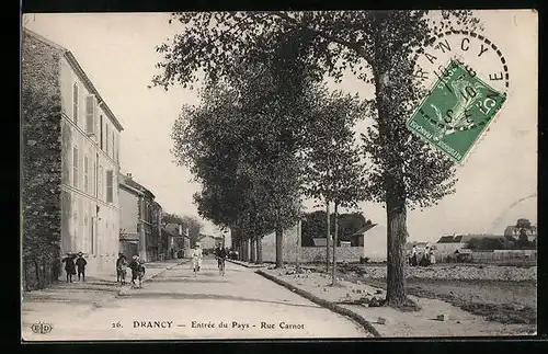 AK Drancy, Entrée du Pays, Rue Carnot