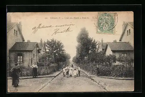 AK Drancy, Cité du Nord, Rue a.