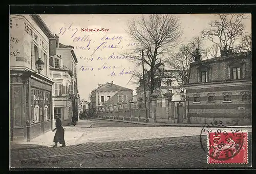 AK Noisy-le-Sec, Strassenpartie mit Restaurant