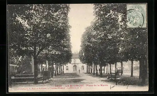 AK Le Bourget, Place de la Mairie