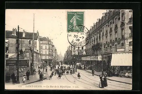 AK Saint-Denis, La Rue de la République