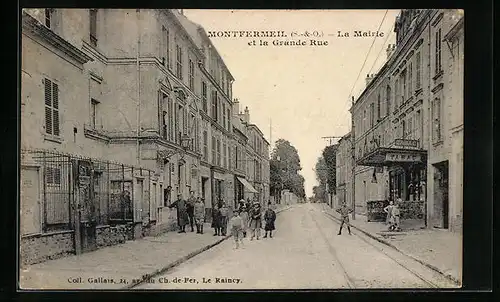 AK Montfermeil, La Mairie et la Grande Rue