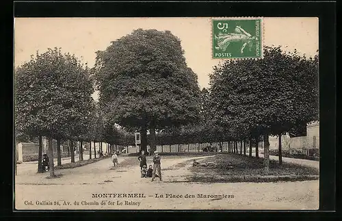 AK Montfermeil, La Place des Marronniers