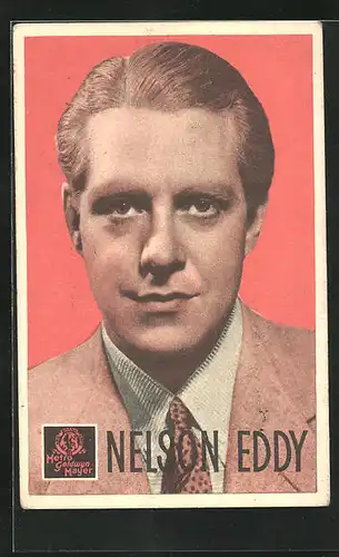 AK Schauspieler Nelson Eddy im Anzug mit ernsten Blick