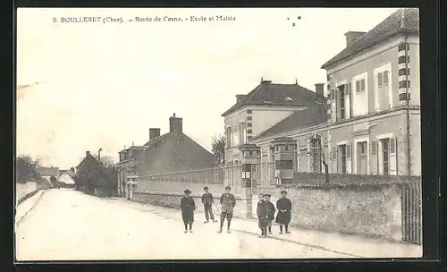 AK Boulleret, Ecole et Maieie