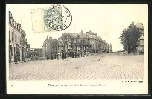 AK Vierzon, Avenue de la Gare et Rue de Tours
