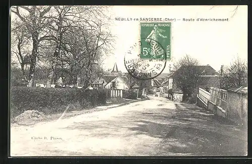 AK Neuilly-en-Sancerre, Route d`Henrichemont, Strassenpartie