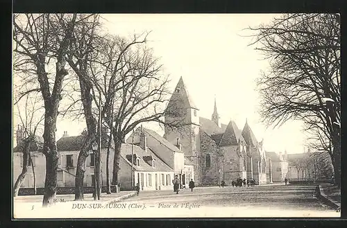 AK Dun-sur-Auron, Place de l`Èglise