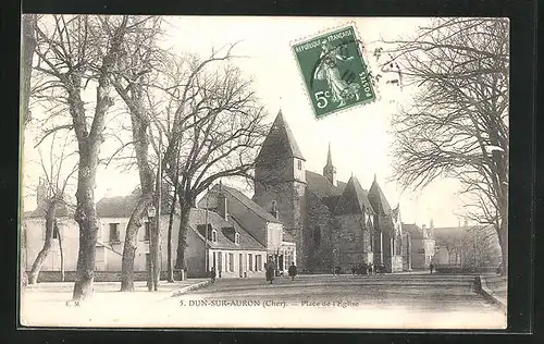 AK Dun-sur-Auron, Place de l`Èglise