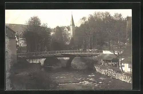 AK Bad Landeck, Partie an der Flussbrücke
