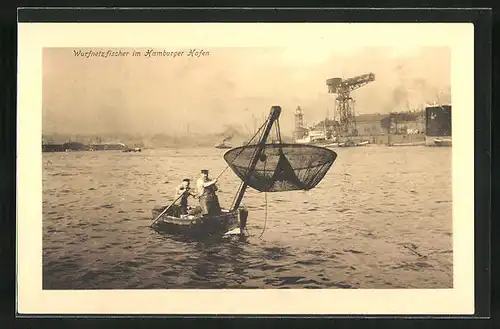 AK Wurfnetzfischer im Hamburger Hafen