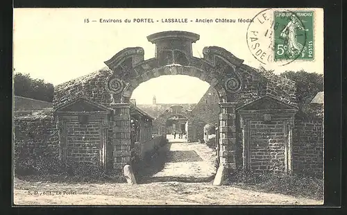 AK Lassalle, Ancien Chateau feodal