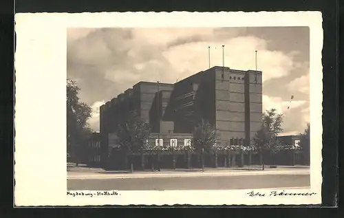 AK Magdeburg, Blick zur Stadthalle