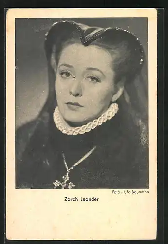 AK Schauspielerin Zarah Leander im Kostüm einer Filmrolle
