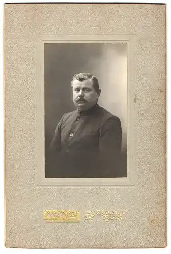 Fotografie M. H. Fontès, Paris, 60, Avenue de Clichy, Bürgerlicher Herr mit Moustache