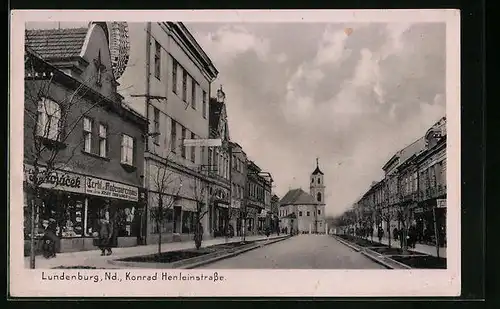 AK Lundenburg N. D., Kirche in der Konrad-Henlein-Strasse