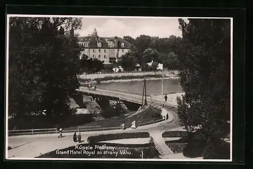AK Kupele Piestany, Grand Hotel Royal zo strany Vahu