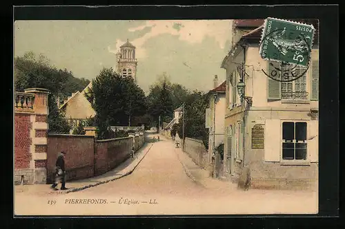 AK Pierrefonds, L`Eglise