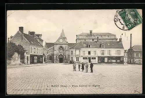 AK Mouy, Place Cantrel et l`Eglise