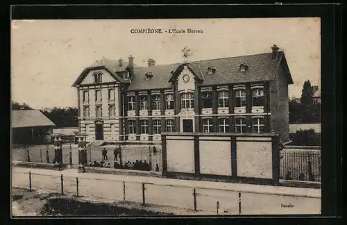 AK Compiegne, L`Ecole Hersan