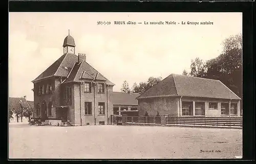 AK Rieux, La nouvelle Mairie, Le groupe scolaire