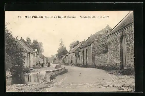 AK Mortemer, La Grande-Rue et la Mare