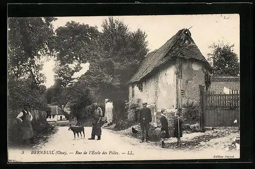 AK Berneuil, Rue de l`École des Filles