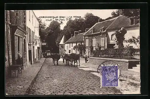 AK Ermenoville, Le Village