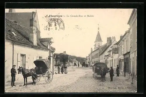 AK Fleurines, La Grande Rue et Mairie