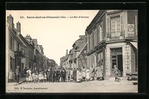 AK Saint-Just-en-Chaussée, La Rue d`Amiens